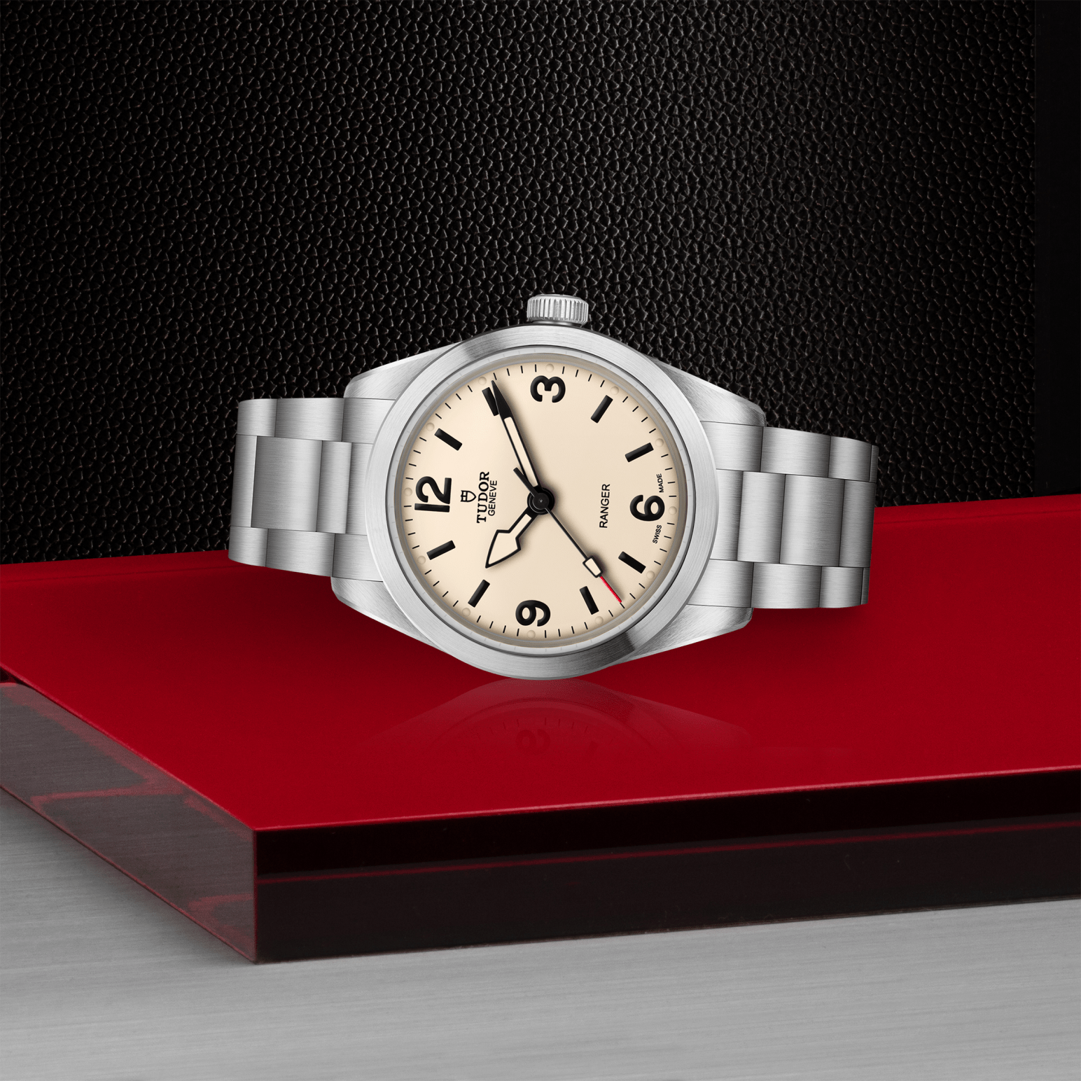 tudor-m79950-0008-3